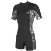 Combinaison Soöruz Divine Shorty 2/2mm BZ 1 Combinaison Soöruz Divine Shorty 2/2mm BZ -Magasin D'Équipement De Sports Nautiques combinaison sooruz divine shorty 2 2mm manches courtes back zip