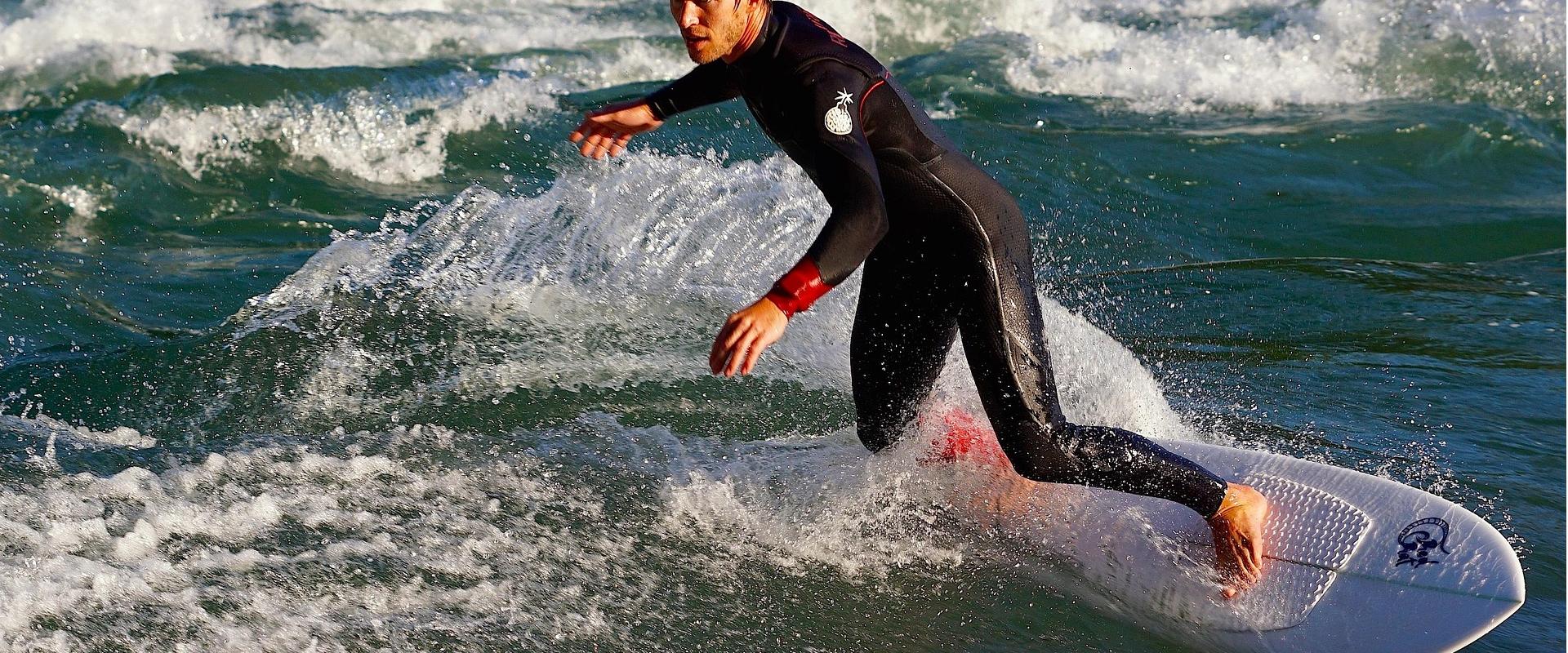 Magasin D'Équipement De Sports Nautiques -Magasin D'Équipement De Sports Nautiques surfing 825093 1920